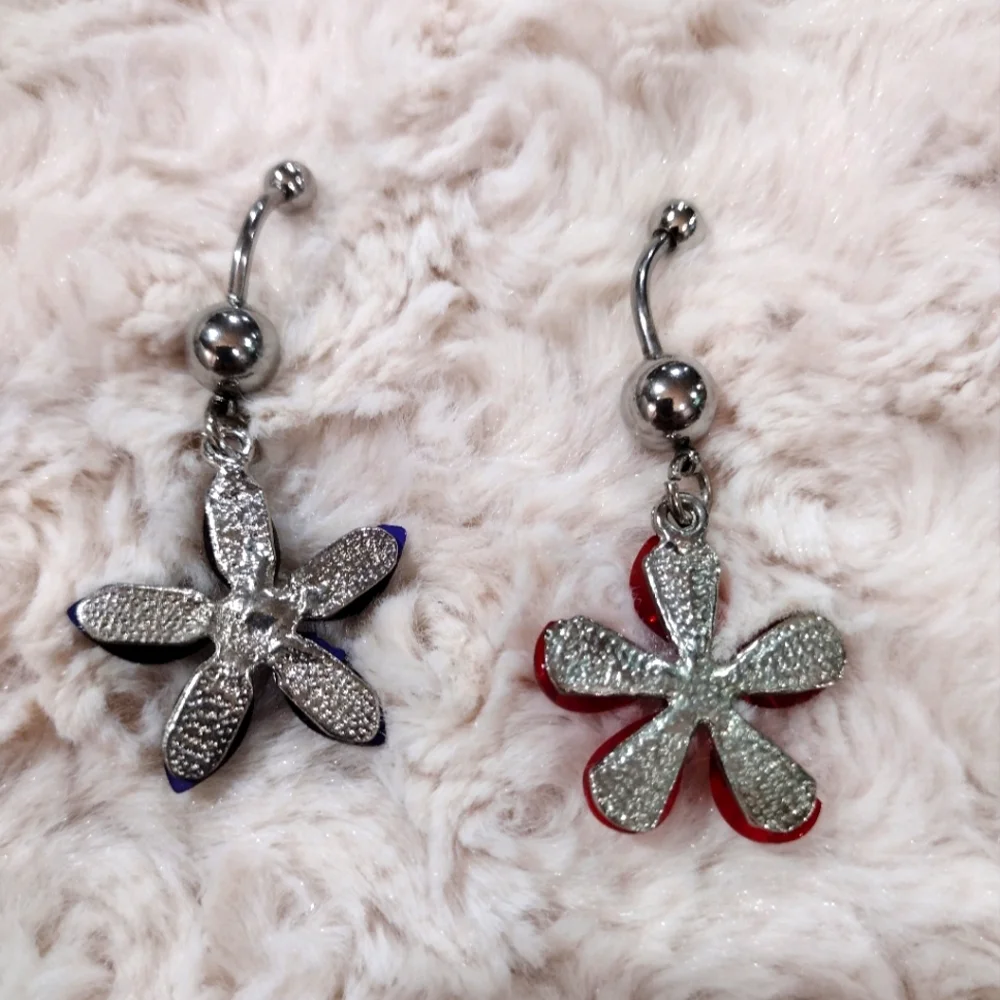 2 Belly Rings Beautiful Flower Superior Quality - Picture 3 of 5